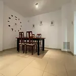 70m2 2bedrooms 25m2terrace, 4pools, 3min