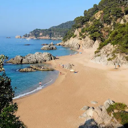 70m2 2bedrooms 25m2terrace, 4pools, 3min Apartment *