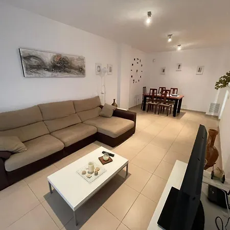 Appartement 70m2 2bedrooms 25m2terrace, 4pools, 3min *