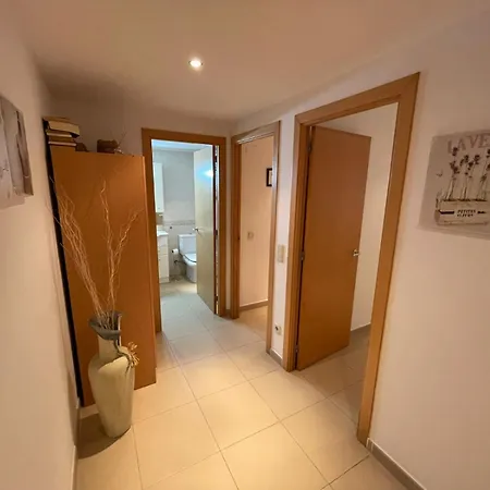 70m2 2bedrooms 25m2terrace, 4pools, 3min דירה *