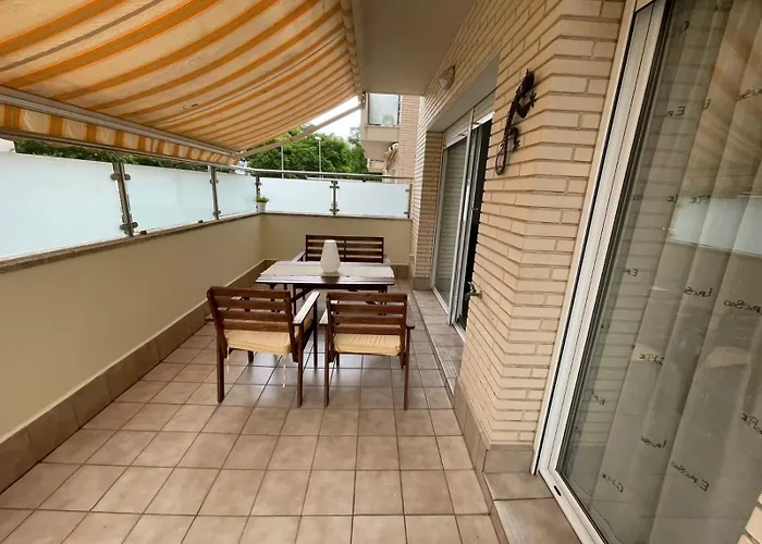 Apartman 70m2 2bedrooms 25m2terrace, 4pools, 3min *