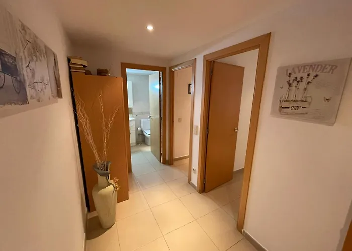 70m2 2bedrooms 25m2terrace, 4pools, 3min Appartement *